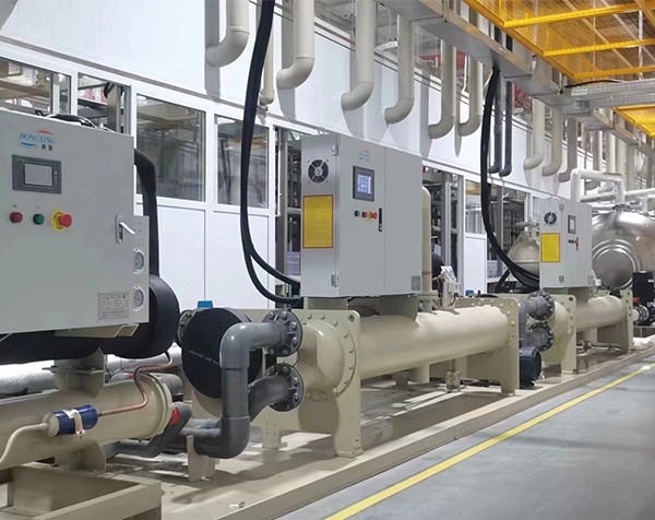 水冷螺桿式冷水機(jī)組