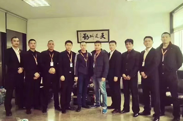 ?在廣州雇家庭保鏢，是雇男保鏢好還是女保鏢好？